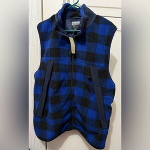 J. Crew Men’s XL Blue and Black Plaid Vest with Deep Pockets